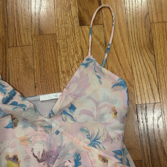 Women’s Zara Pastel Floral Ruffle Tank Top - Picture 3 of 7